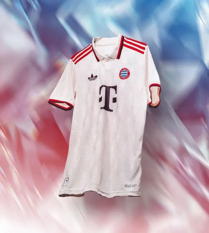 FC Bayern Munchen Third Jersey (Fan Version)